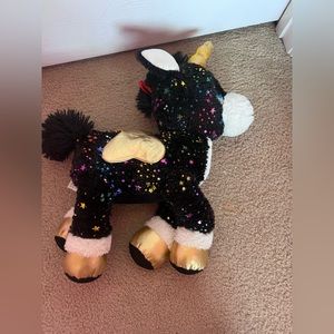 STUFFED UNICORN